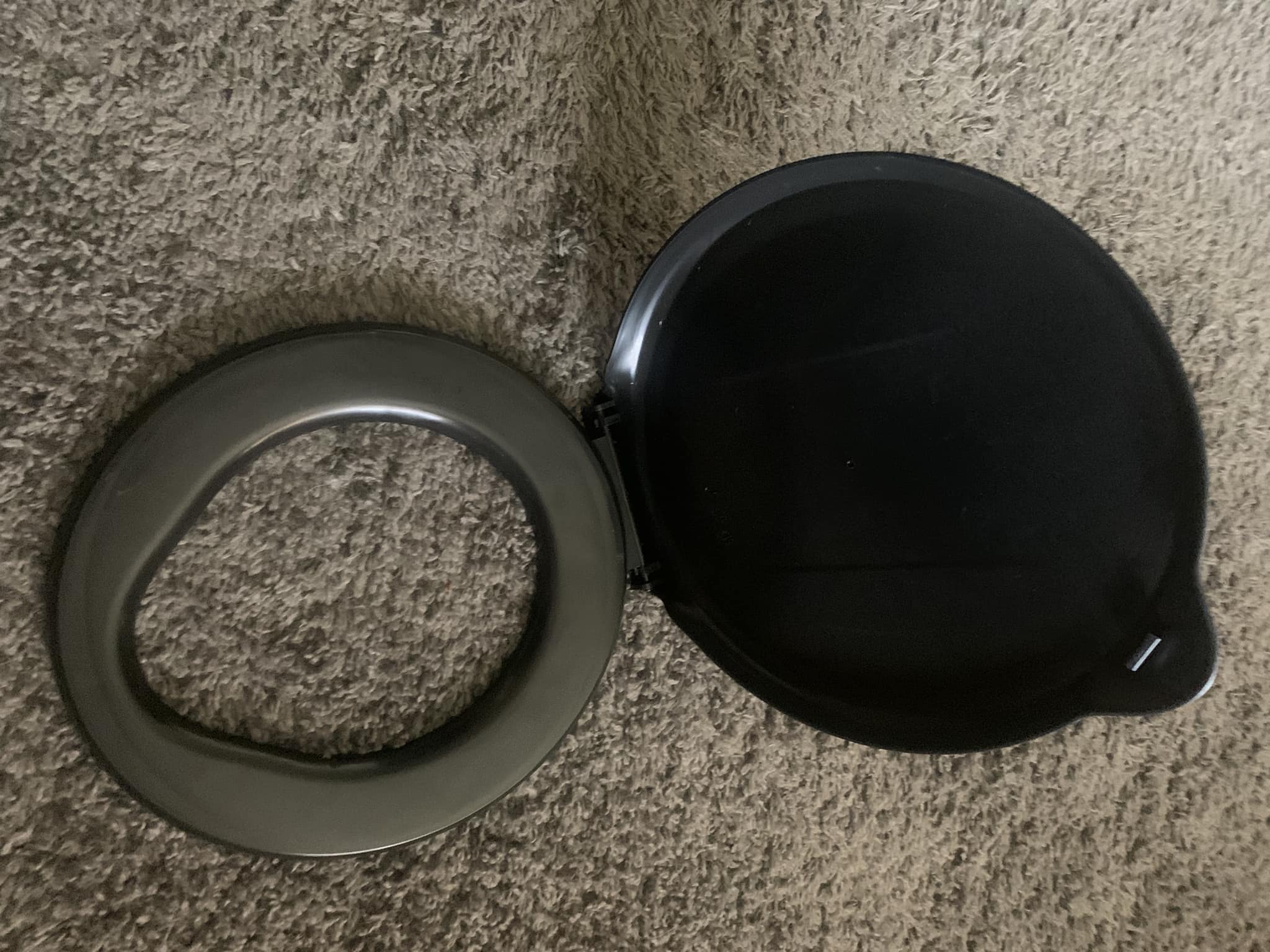 acrylic toilet seats fishing lures Hand-Painted Soft Paddle Tail Description 100% MADE IN USA Made from king star board Fits on any 5 gallon Bucket Integrated knife holder DF Bucket Lid / Cutting
