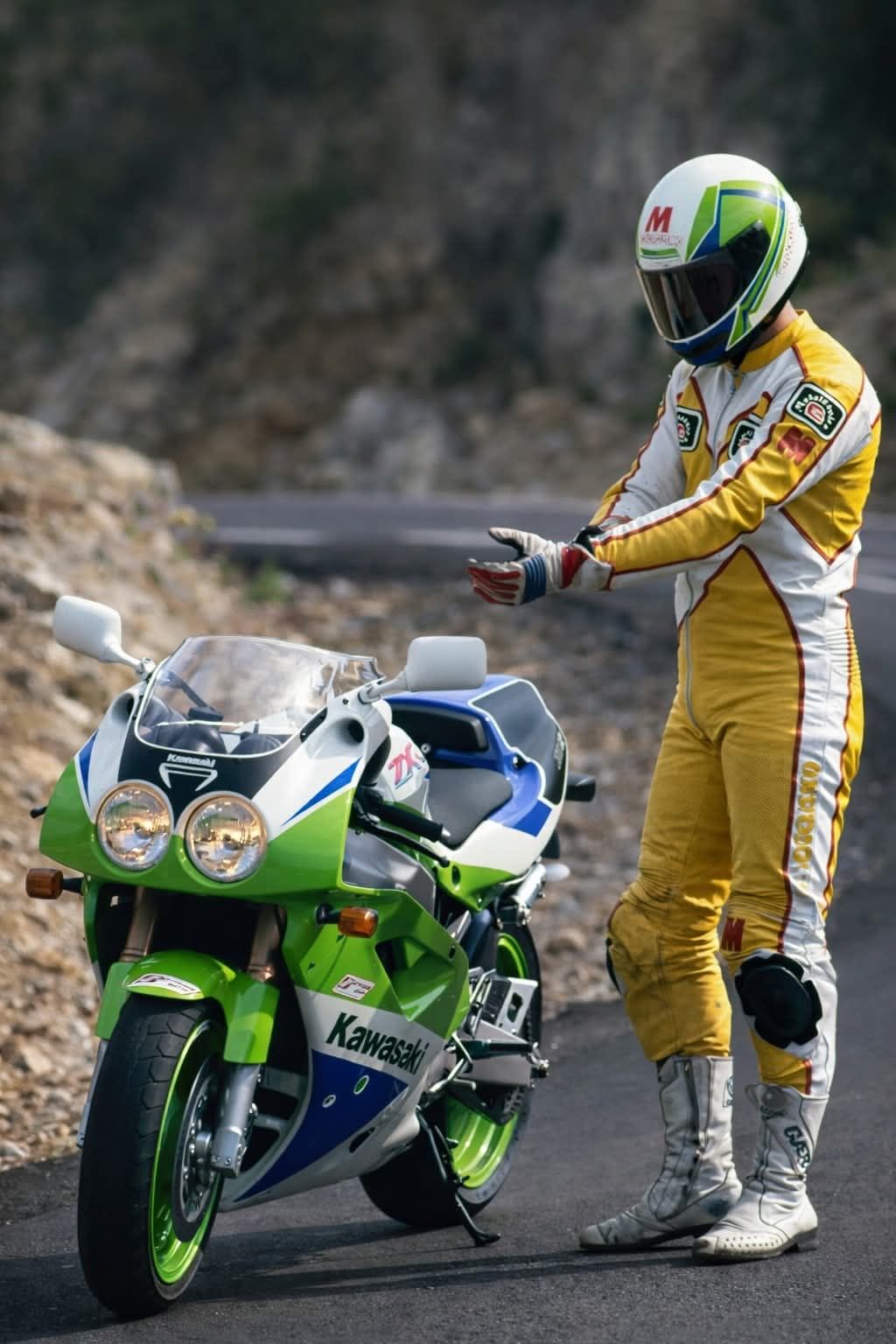 Kawasaki ZXR750R🤩🤩🤩🤩