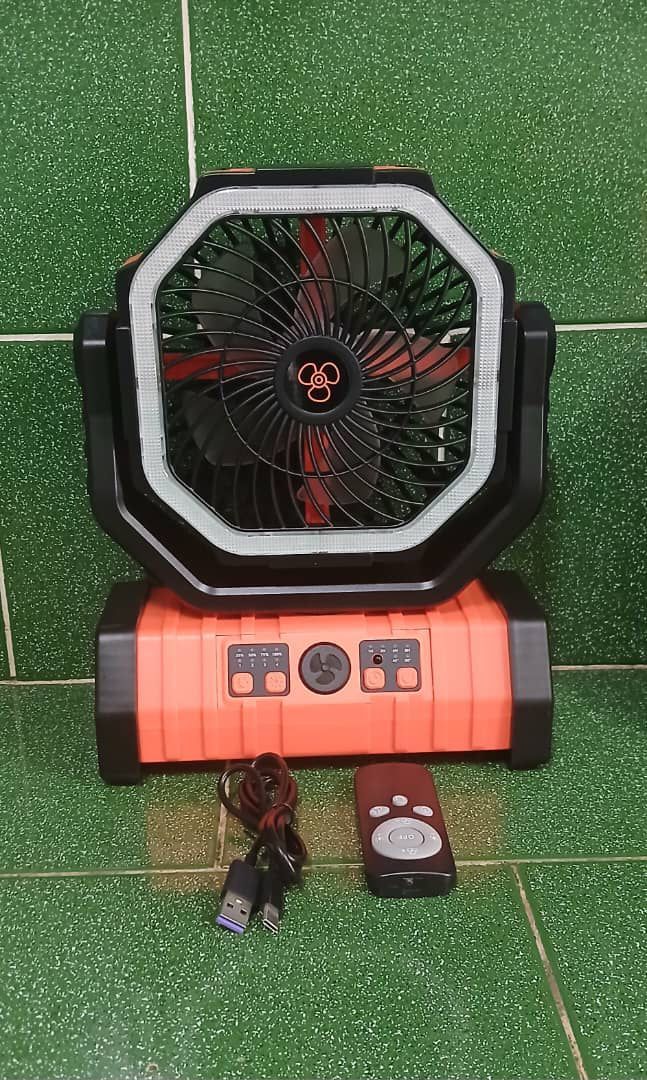 Máquina De Burbujas Con Control Remoto Y Bluetooth – Lanza 200.000 Burbujas Por Minuto Con Luces LED De 6 Colores, Perfecta Para Fiestas, Bodas Y Juegos Al Aire Libre