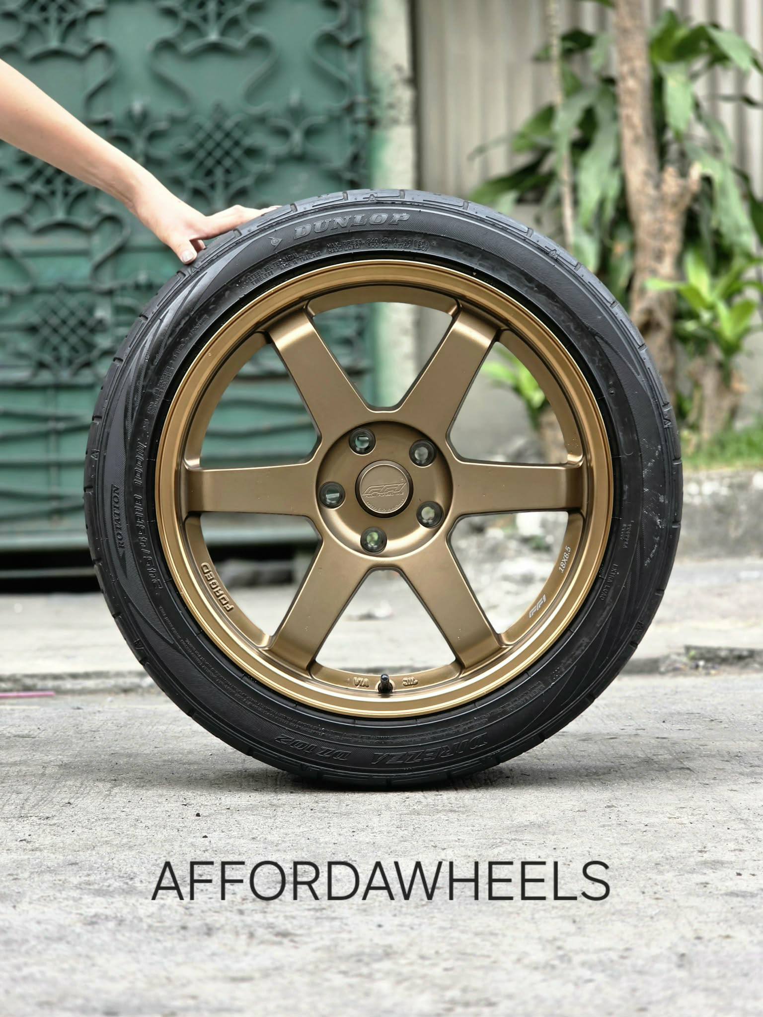 Volkray Te37 18x8.5 wheels with Dunlop Direzza tires for sale