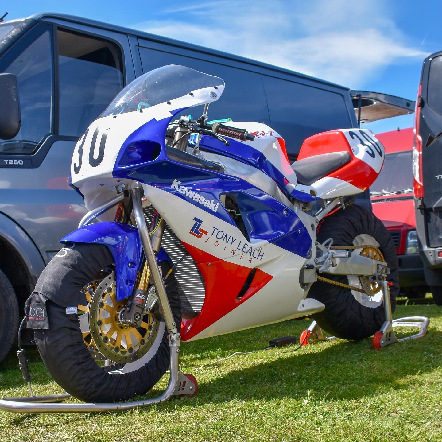 The Kawasaki Ninja ZX-7R is a legendary 90s superbike, powered by
