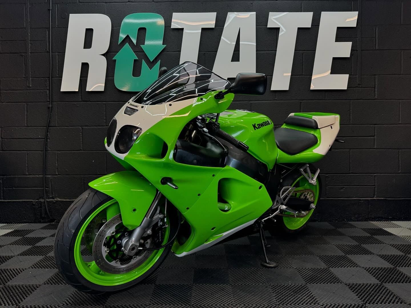 Kawasaki Ninja ZX-7R #kawasaki #ninja #zx7r