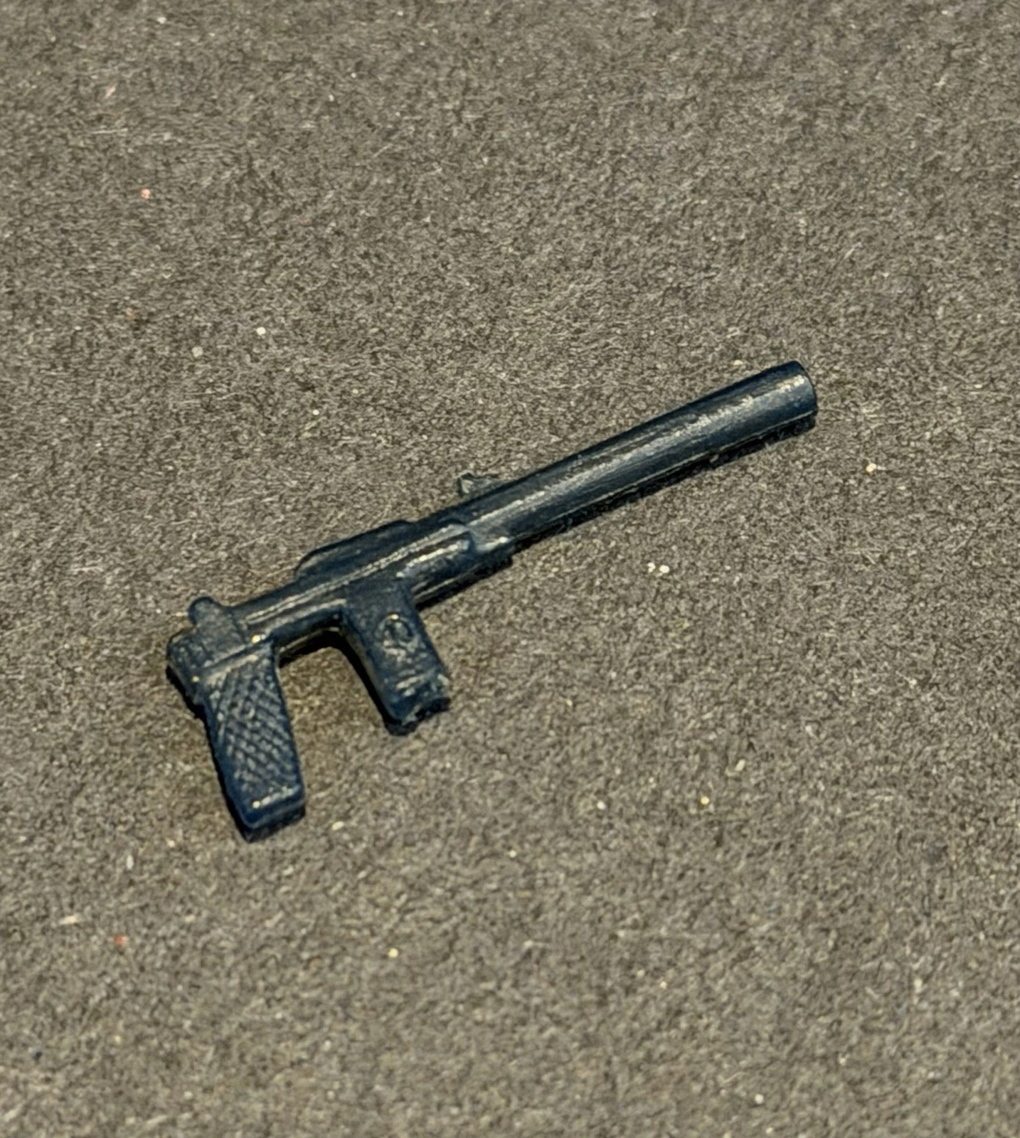 hello, i was wondering if this is the original leia blaster. I've