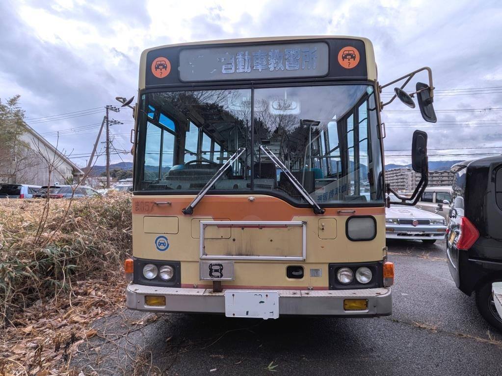 某教習所の予備車的存在。「ま057」と残るので町田の車の様子。（撮影