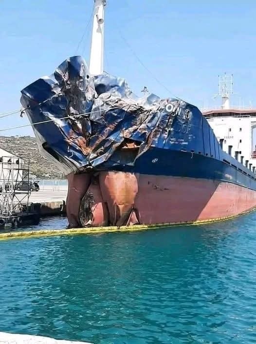 Naval - When T-Moon Crashed into Rocks Near Kythera After Rudder ...
