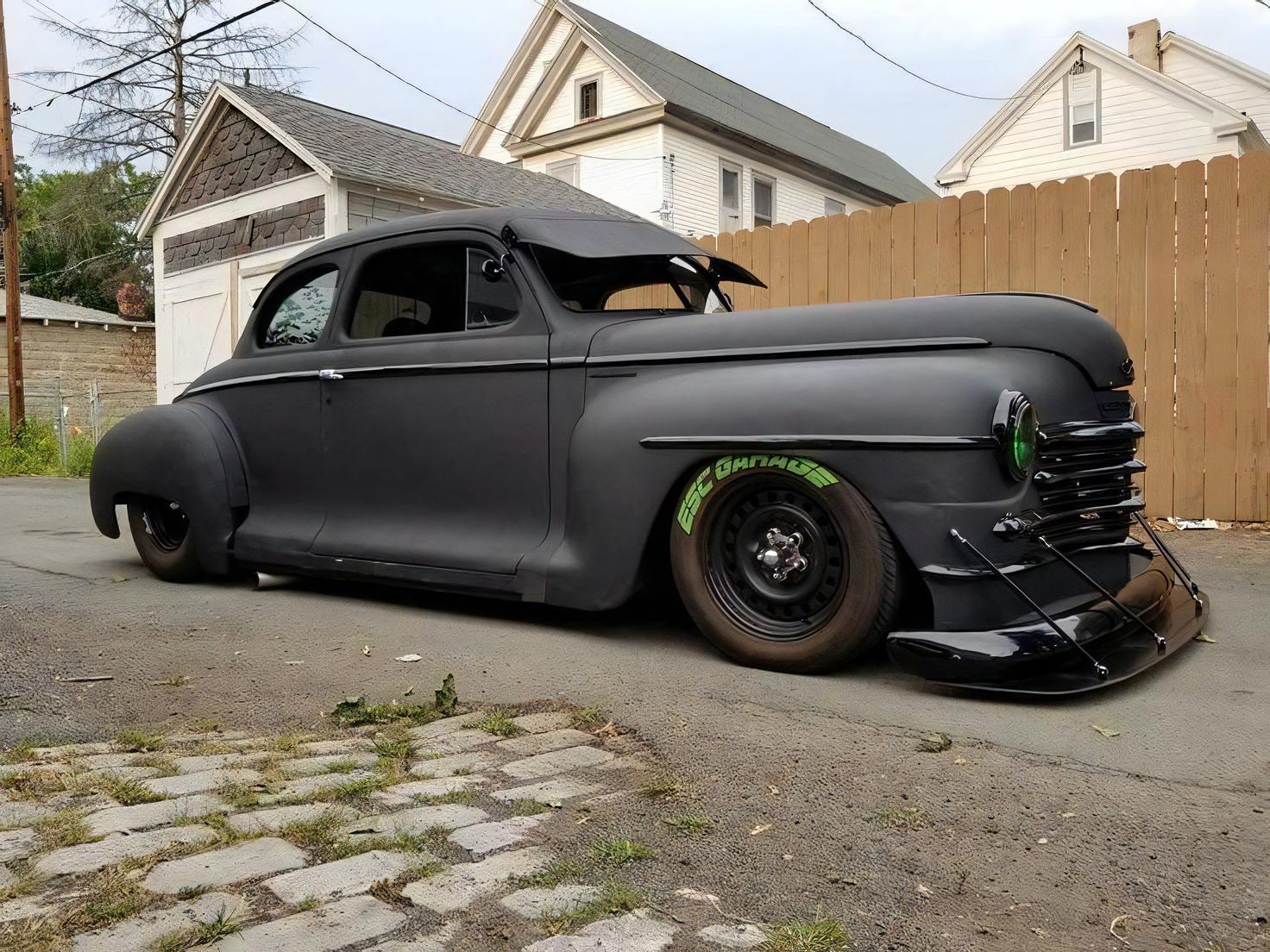 สุชม - The 1940 Ford Coupe is a true classic—arguably one of the most ...