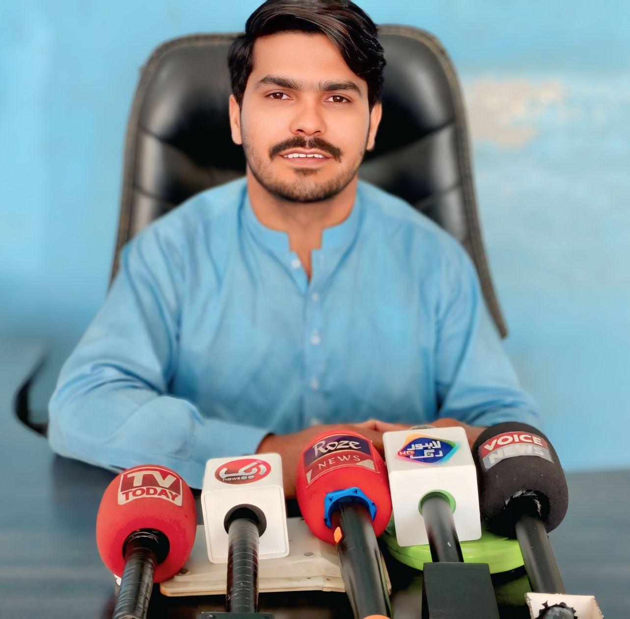 Zeeshan Bhatti Journalist on Reels | Facebook