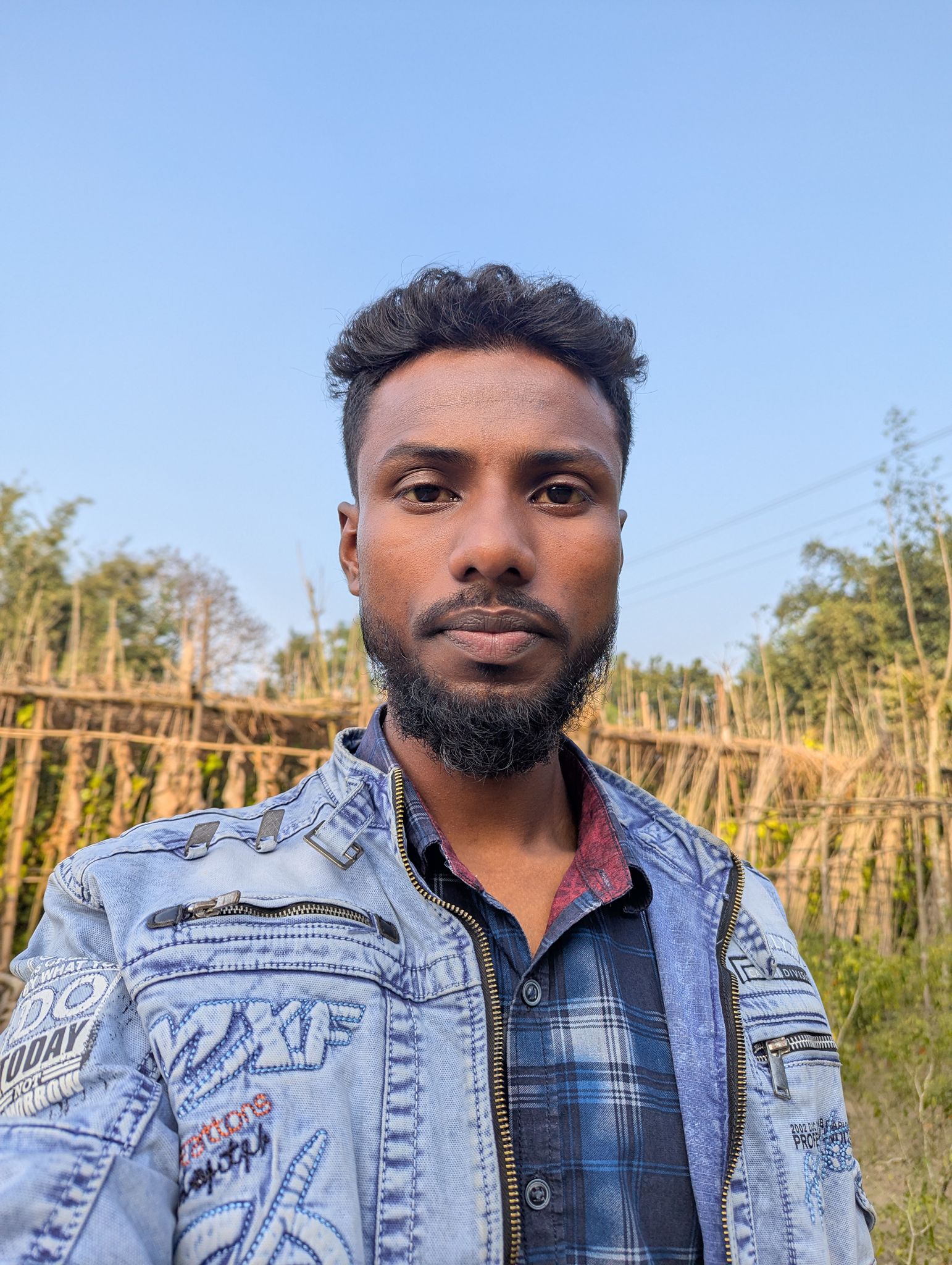 Version Rakib