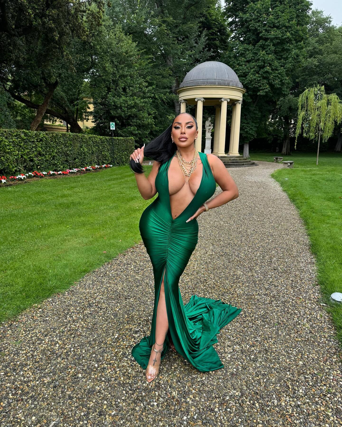kiara mia green dress Italy🇮🇹 #kiaramia length-Midi