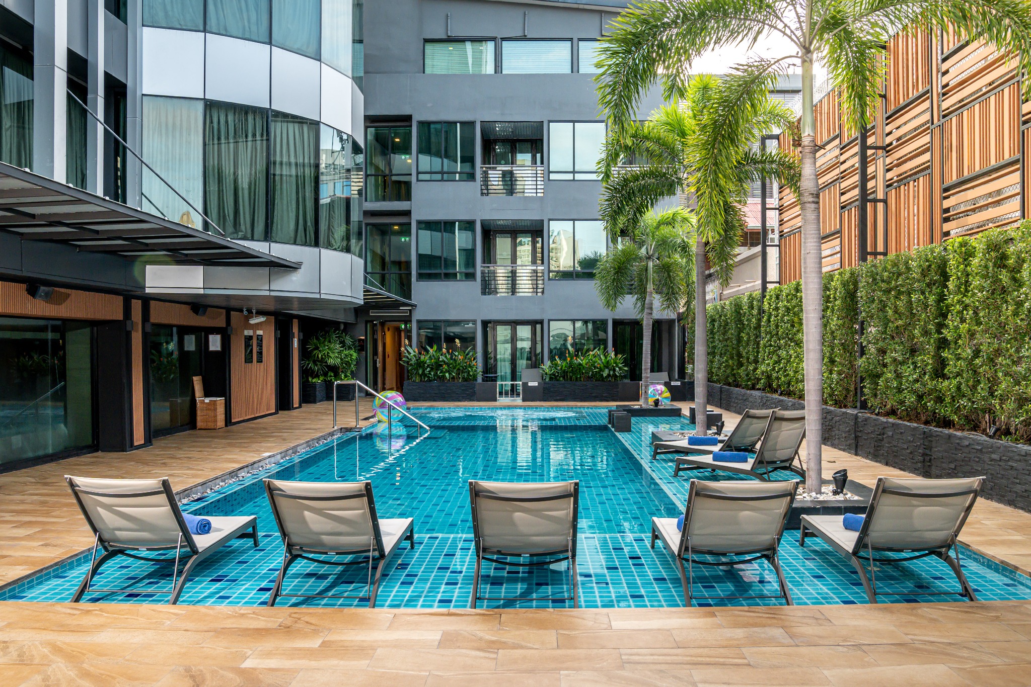 solitaire-bangkok-hotel-sukhumvit-11-bangkok