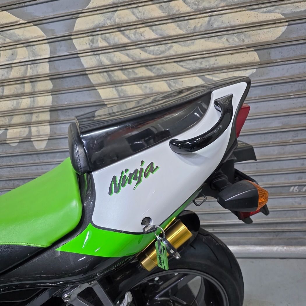 Kawasaki Ninja ZX-7R #kawasaki #ninja