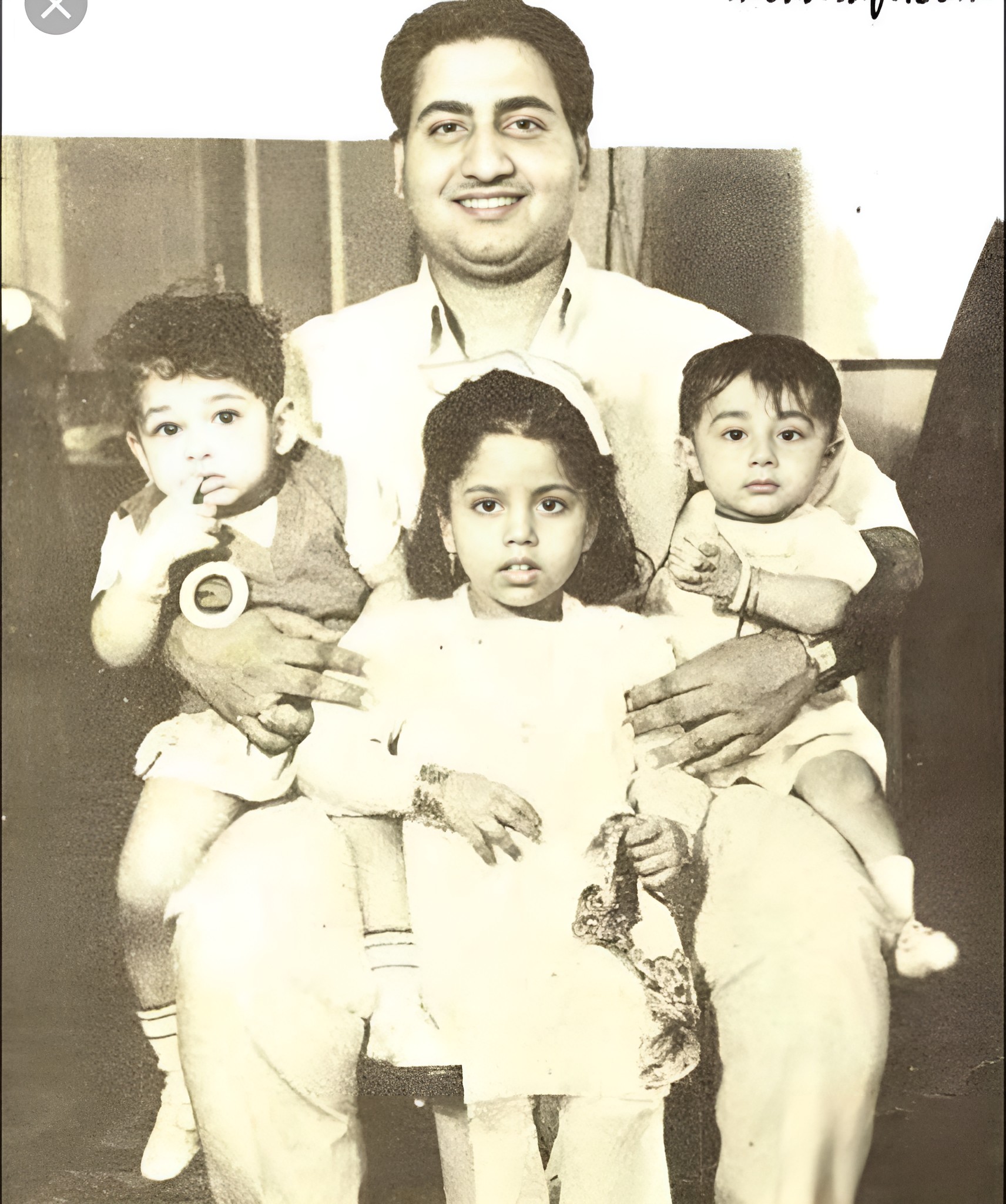 Bollywood Reels - Mohammed Rafi with his Children | Facebook