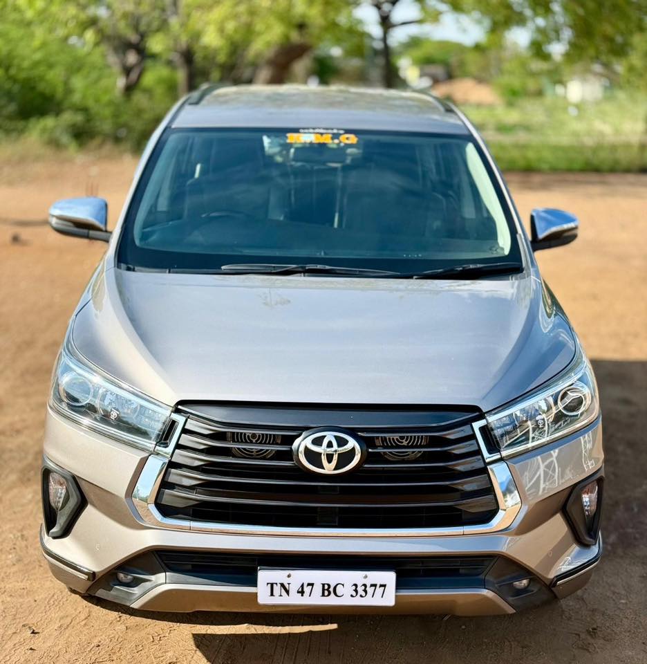 Available for Sale 💥. ! Ⓜ️ 2022 Ⓜ️ Toyota Ⓜ️ Innova Crysta