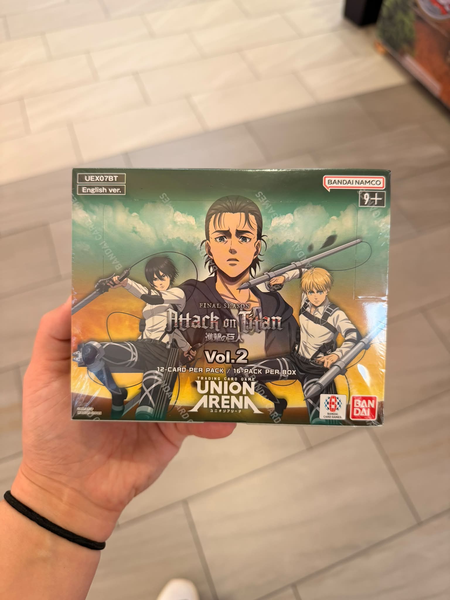 BritBrattv - Picked up the new Attack on Titan Volume 2 box! 🔥