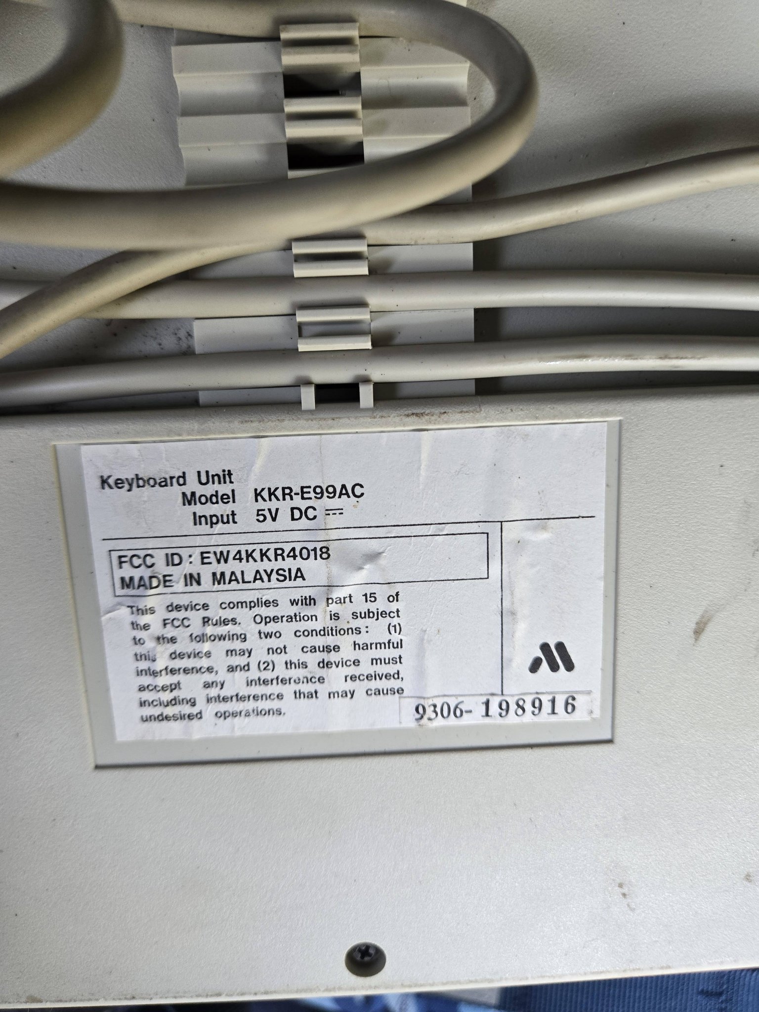 Restoring a vintage computer with patina for $3