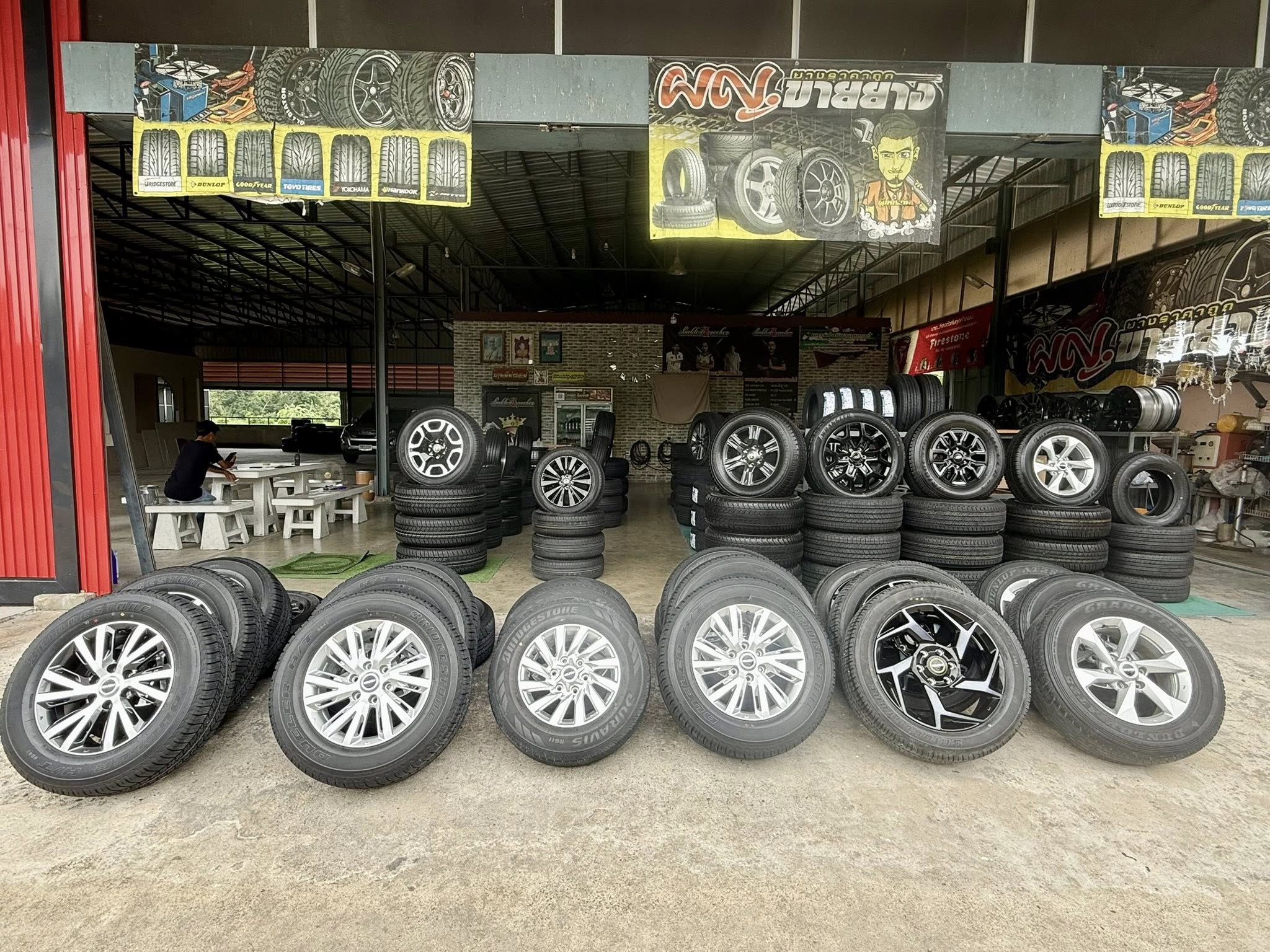 ขายยางราคาถูก - ***โปรโมชั่น สำหรับลูกค้านัดรับของเอง เท่านั้น ...
