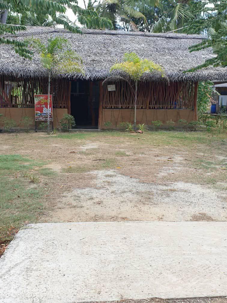 Matara Api - මාතර අපි - Official | ඇඹිලිපිටිය-මාතර ප්‍රධාන පාරට මුහුනලා ...