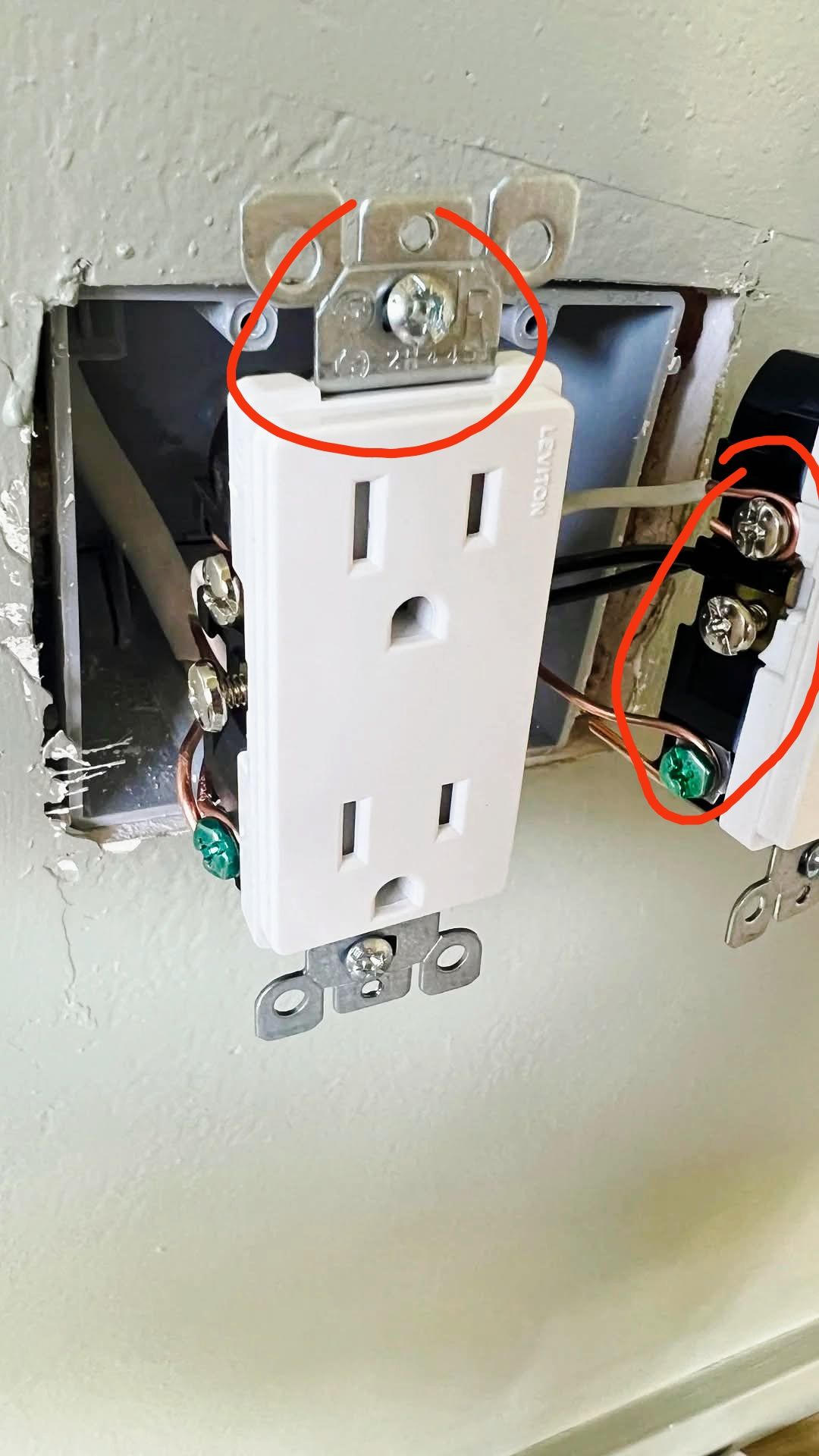 MIMON - 2 outlets in one box with 3 wire cable on both sides. How to ...