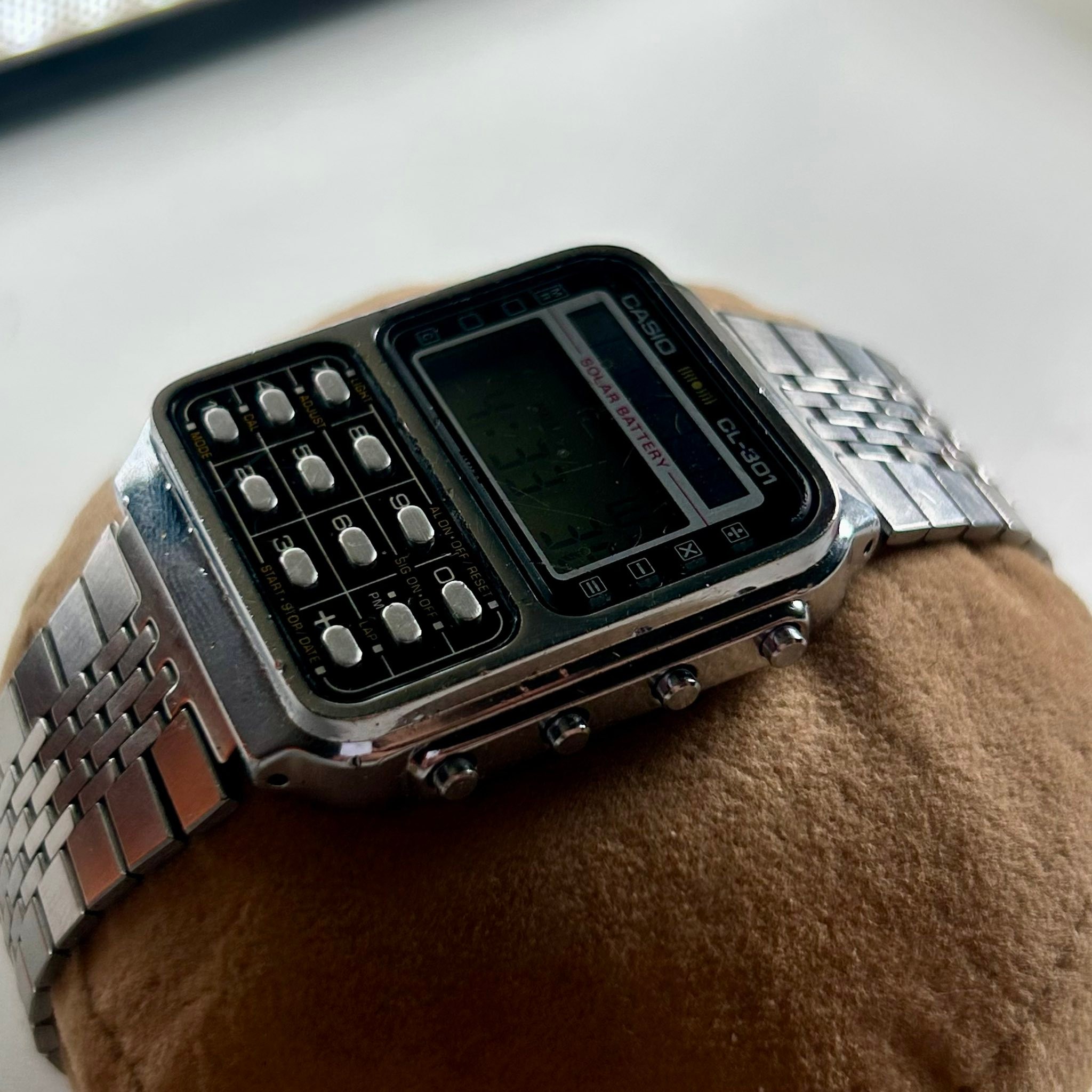 Casio CL-301 vintage watch for sale