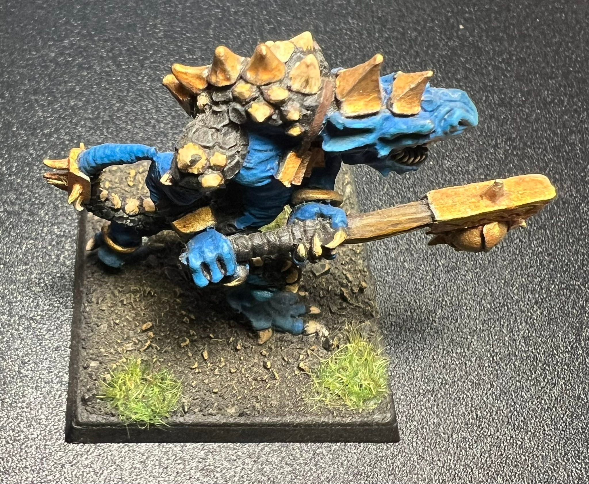 WARHAMMER ウォーハンマー　クロキシゴール ゲーム ウォーハンマー 当時物メタル組立済み リザードマン クロキシ