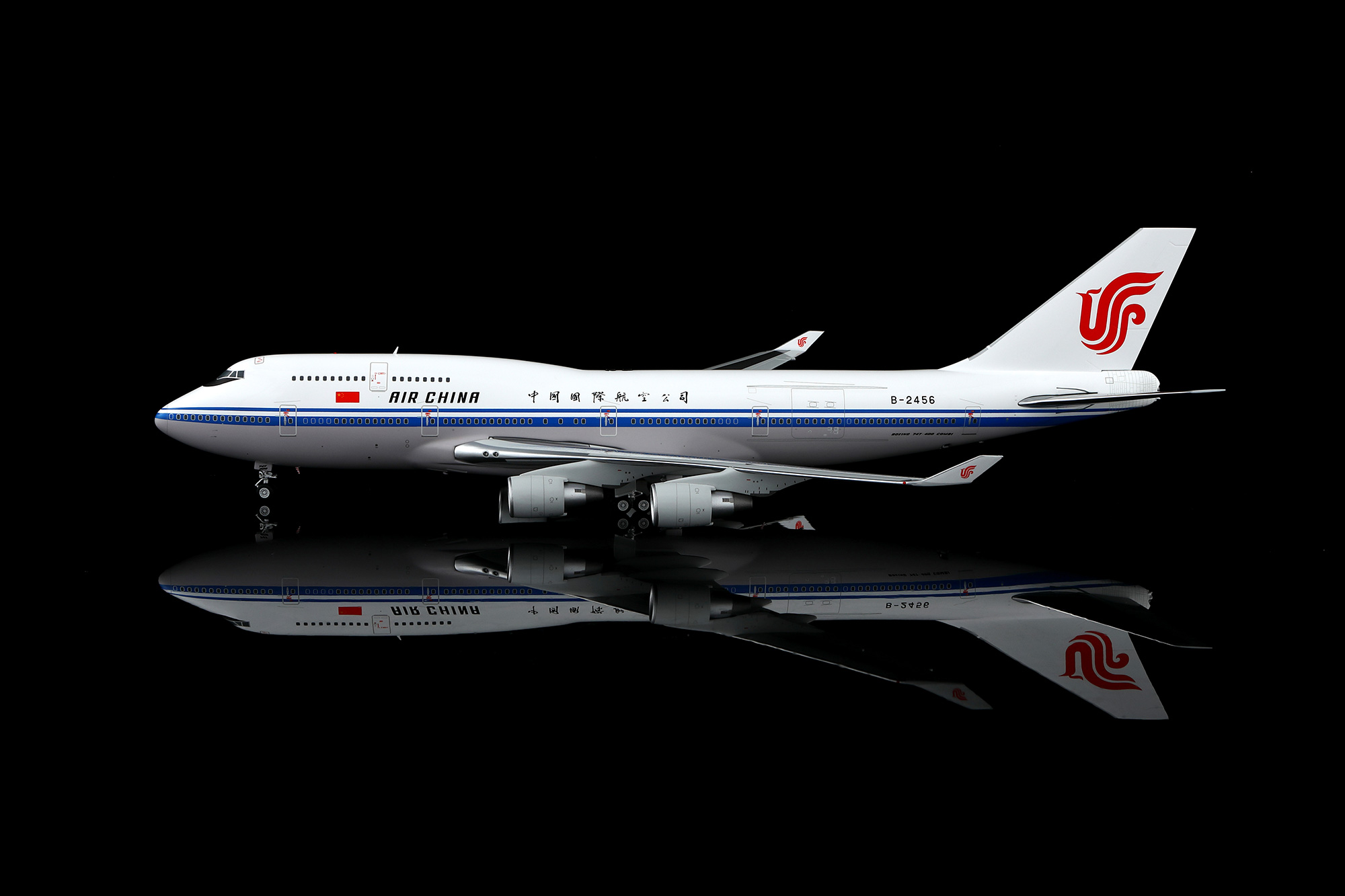 ✈️ 新品发布｜日本航空B787-8 JA823J 彩绘机– 1:200 合金模型New