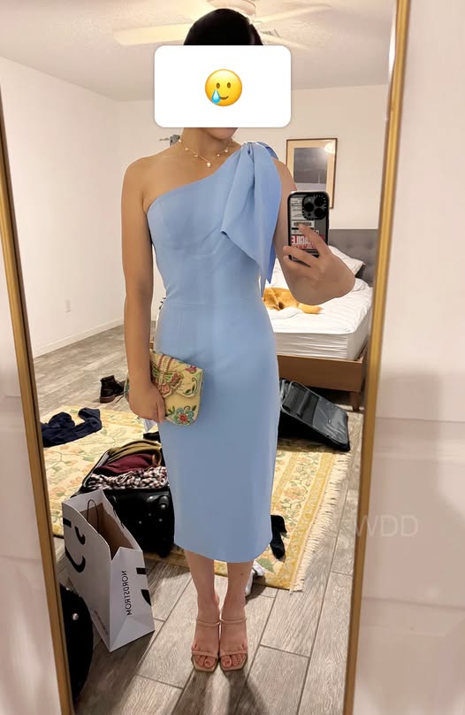 white velvet dress and satin maxi with a side slit – Color: Black-White – RASARIO Online Boutique 36 (FR) / Black-White and has a length Summer Dresses Shoes To holidaybf Other:55