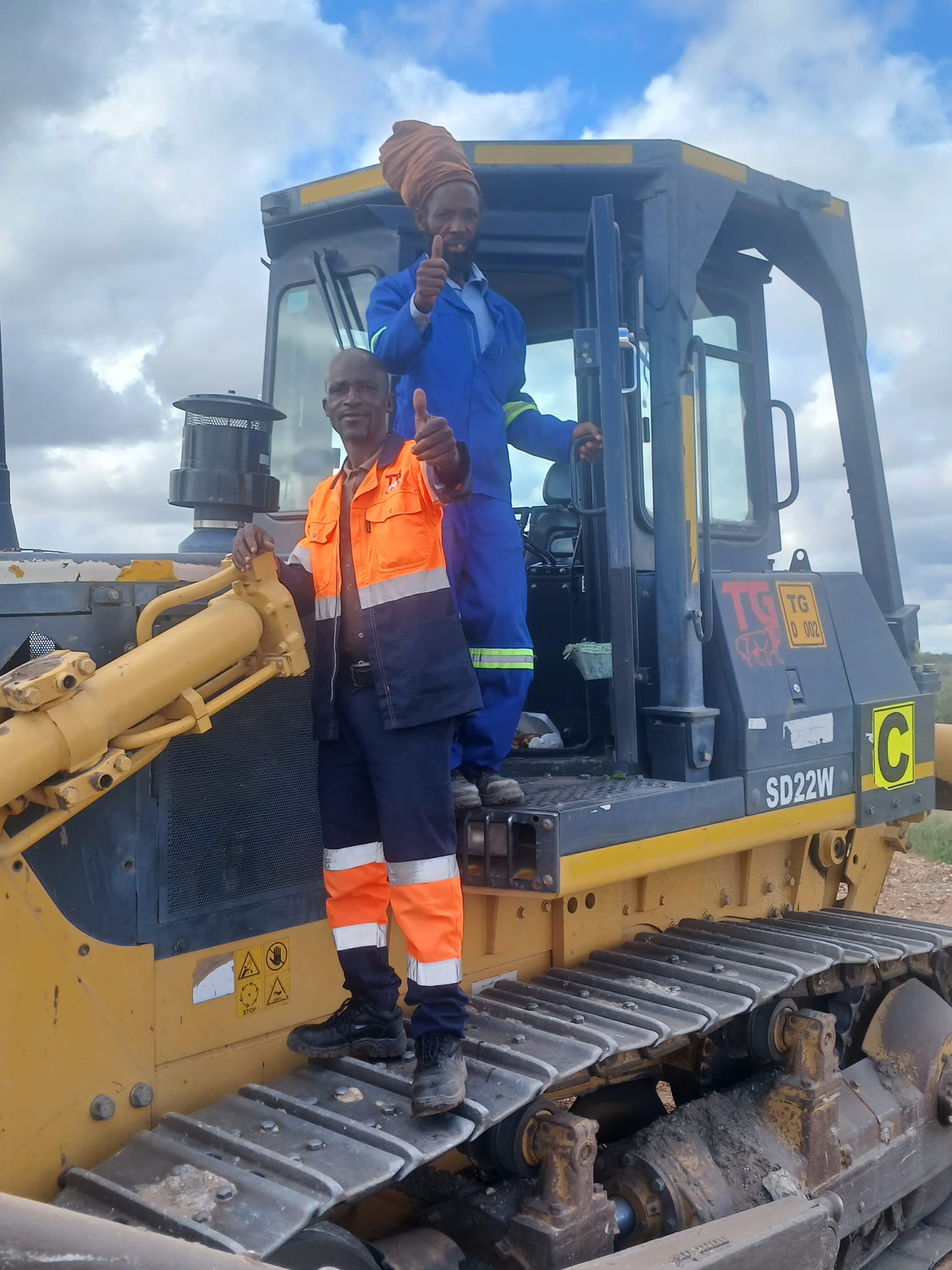 Tau Grading & Lemcke Ranches | Ghanzi