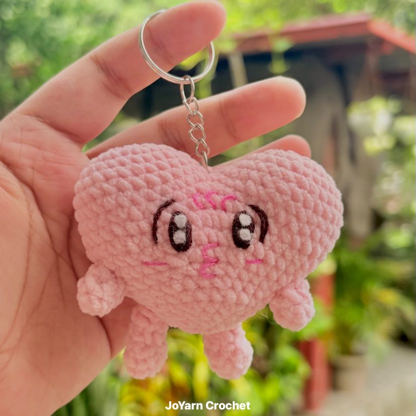 Amigurumi version of the AHOF Doll Keyring 🥰