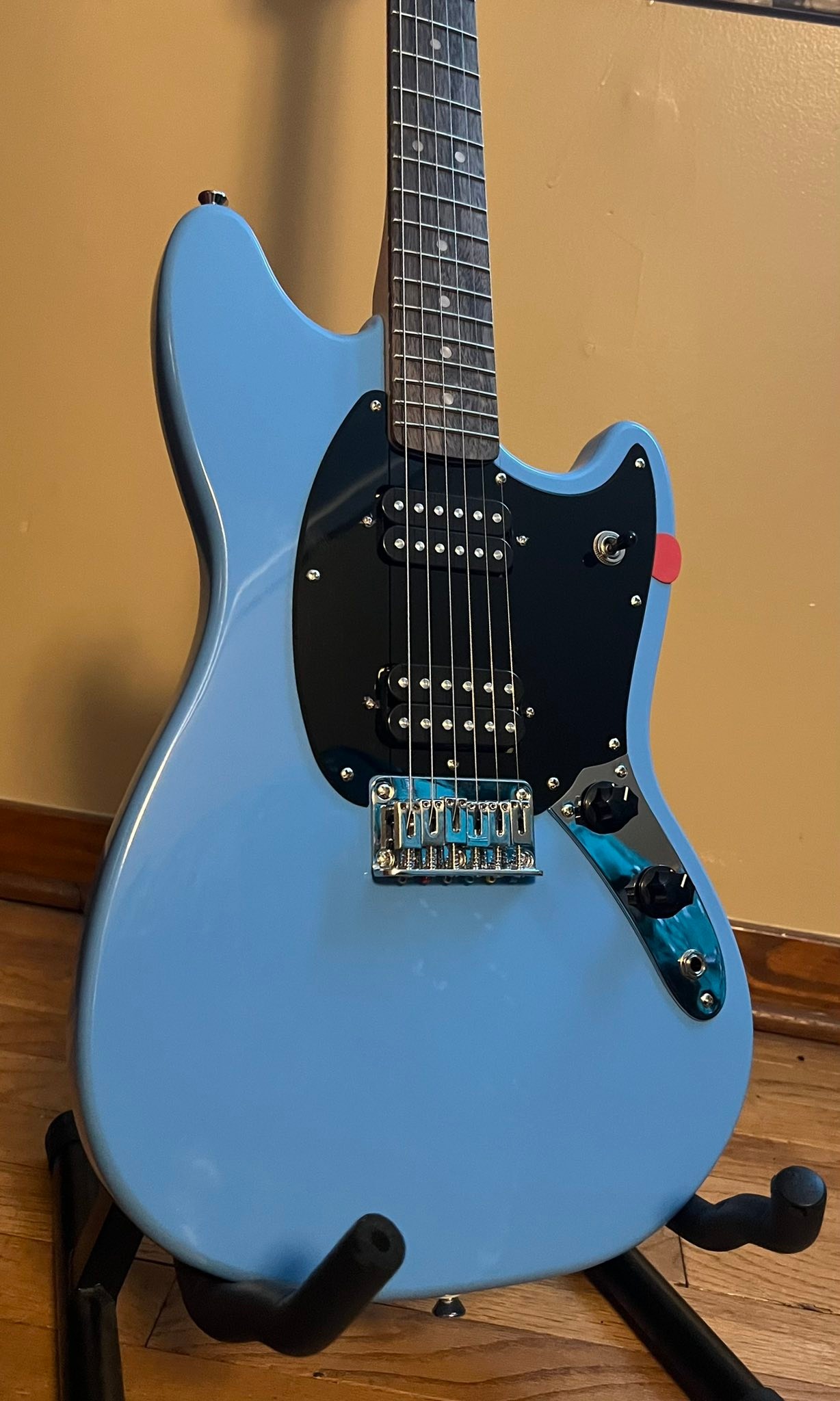 Modded Squier Sonic Mustang Guitar with Coil Splitting