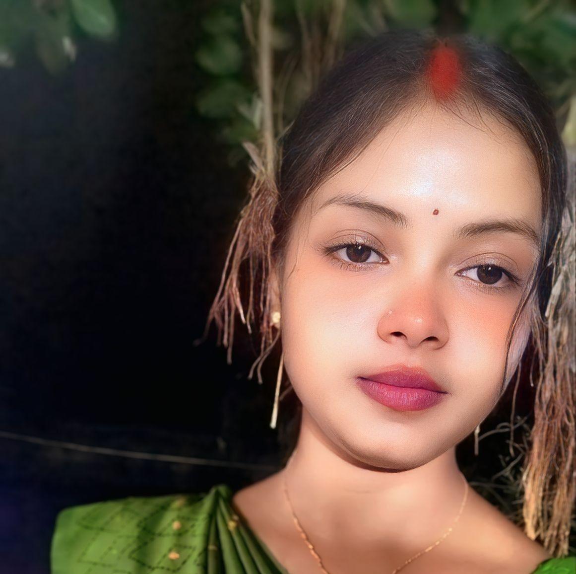 Pinki Giri