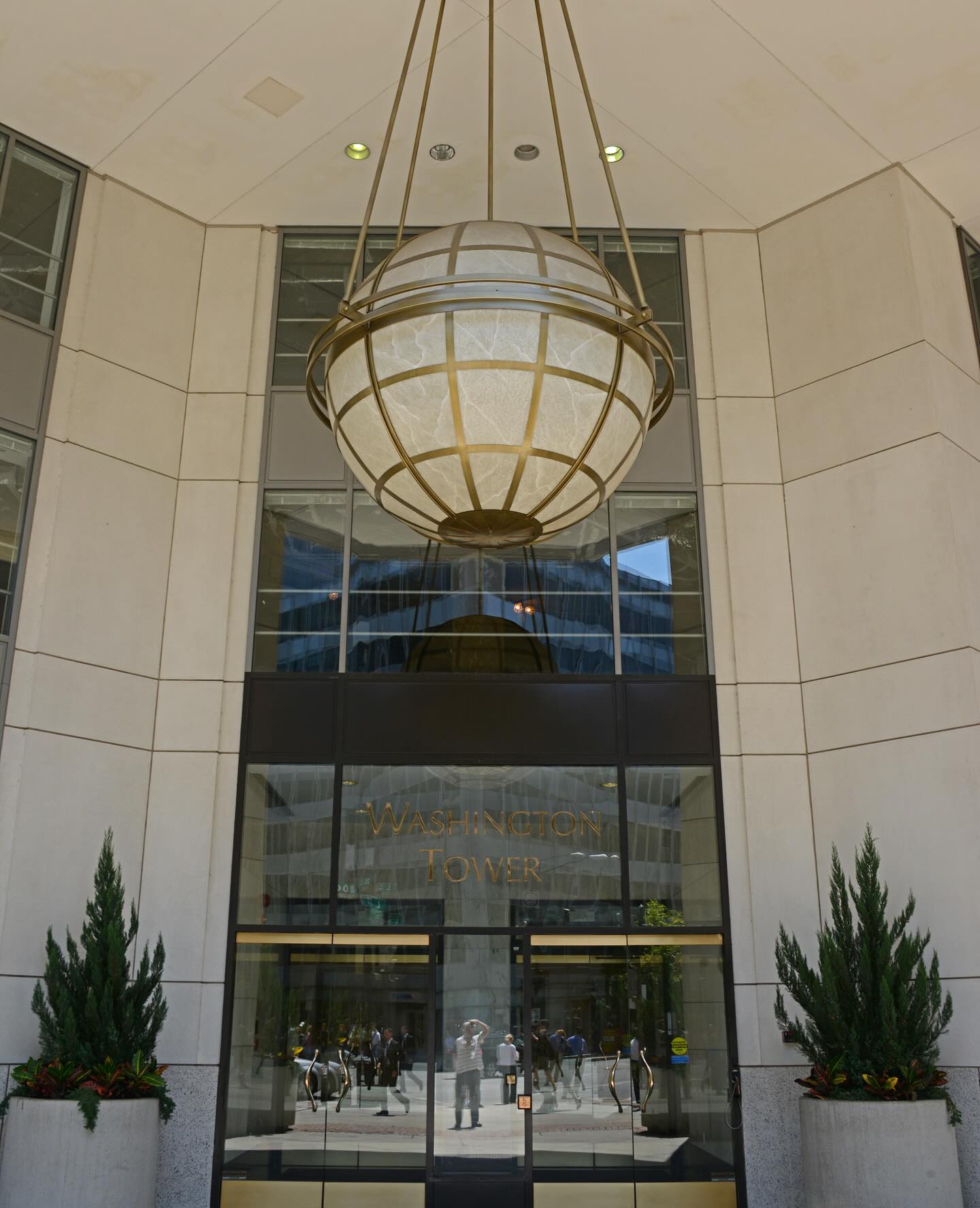 Monarch Lighting | Los Angeles CA
