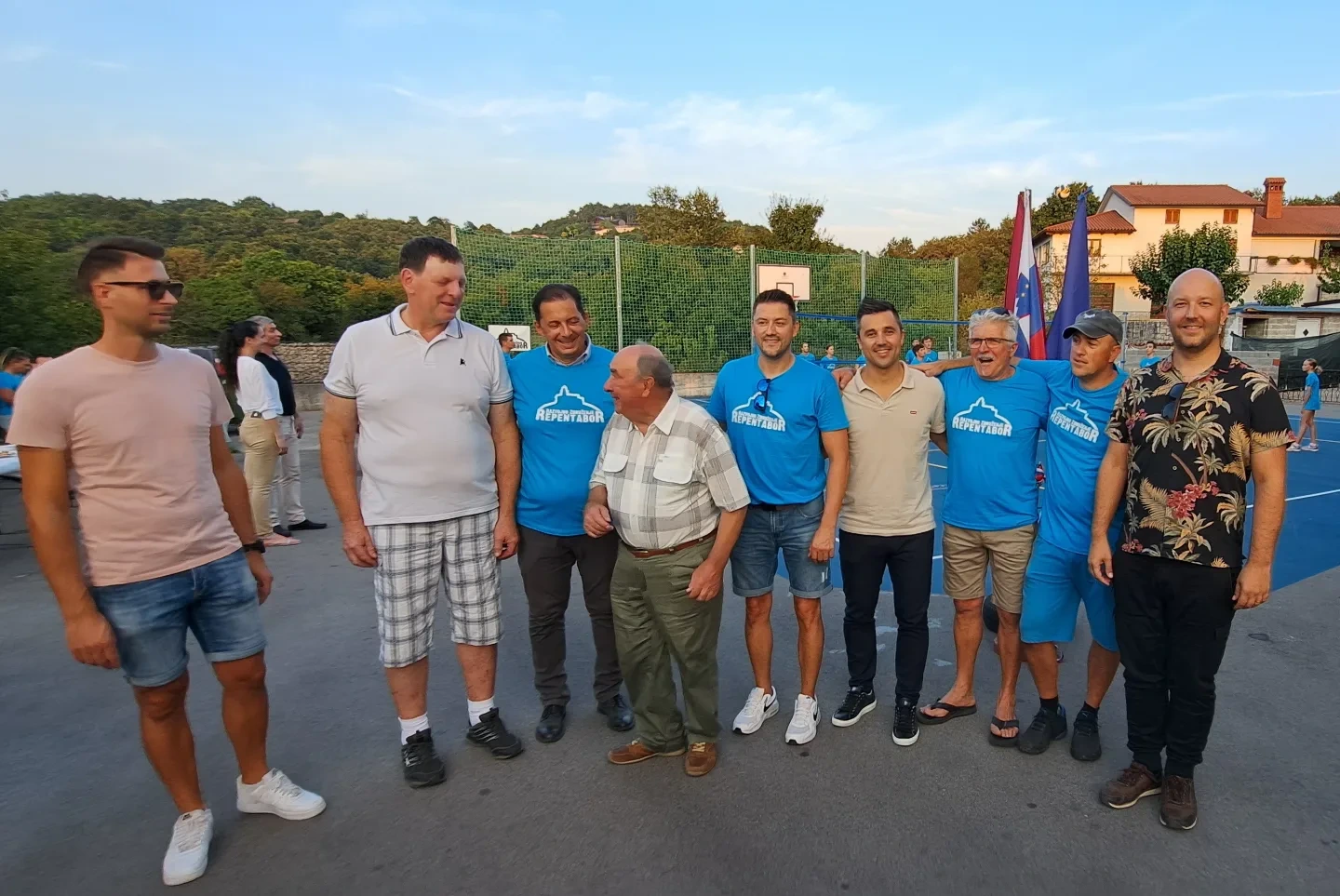 Odprtje novega športnega... - Krajevna skupnost Sežana | Facebook