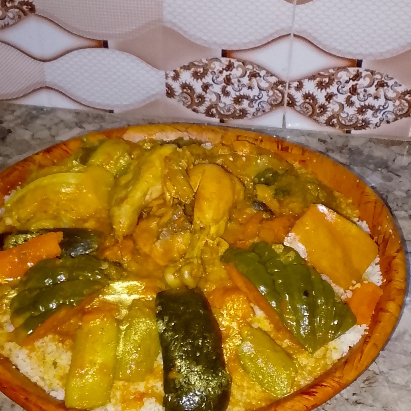 البنات شكون كيعجبها البطبوط سخون فهاد البرد؟ 😋🔥 أنا صاوبتو فالطاجين ...