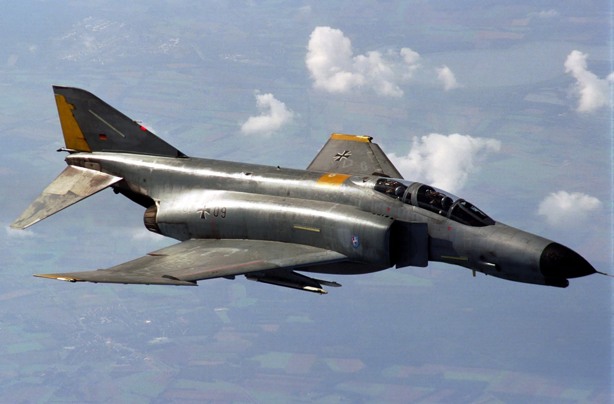 Modern - A German Luftwaffe F-4F Phantom II | Facebook
