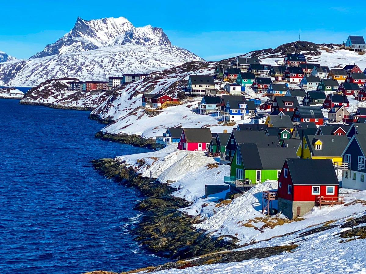 North - The meaning behind Greenland's color-coded buildings Greenland ...