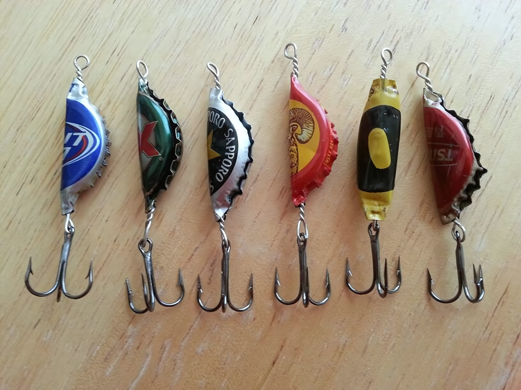 floating tackle box Double Sided Fishing for Lures ✓ customizable compartments Dominican Color:40 Black B-52 Bucktail Jig –
