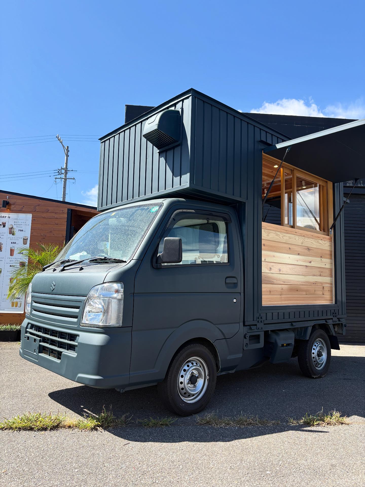 軽トラキッチンカー販売中です🚚🎉 久々に在庫が出来ました！ ウッド調