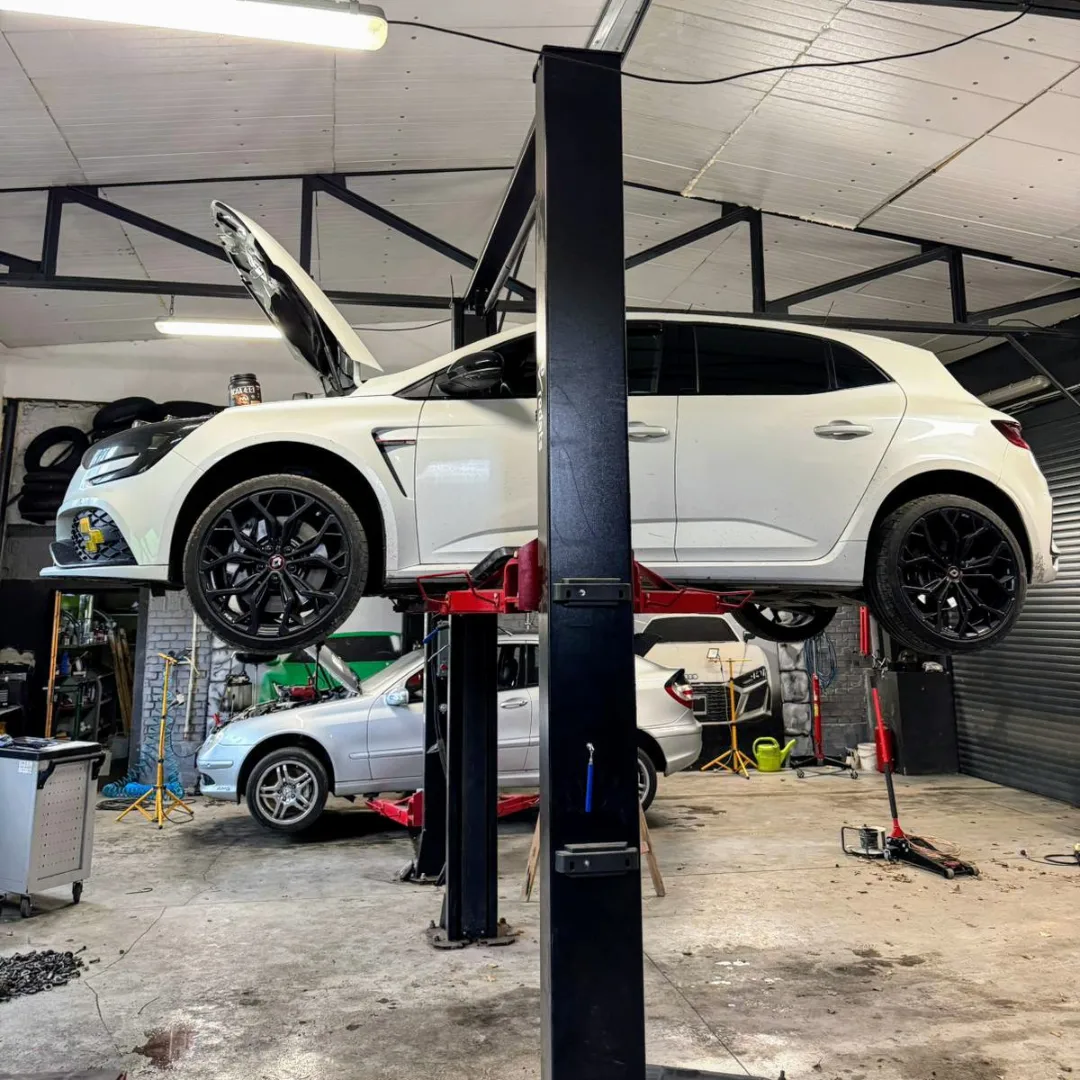 RP performance car | Liptál