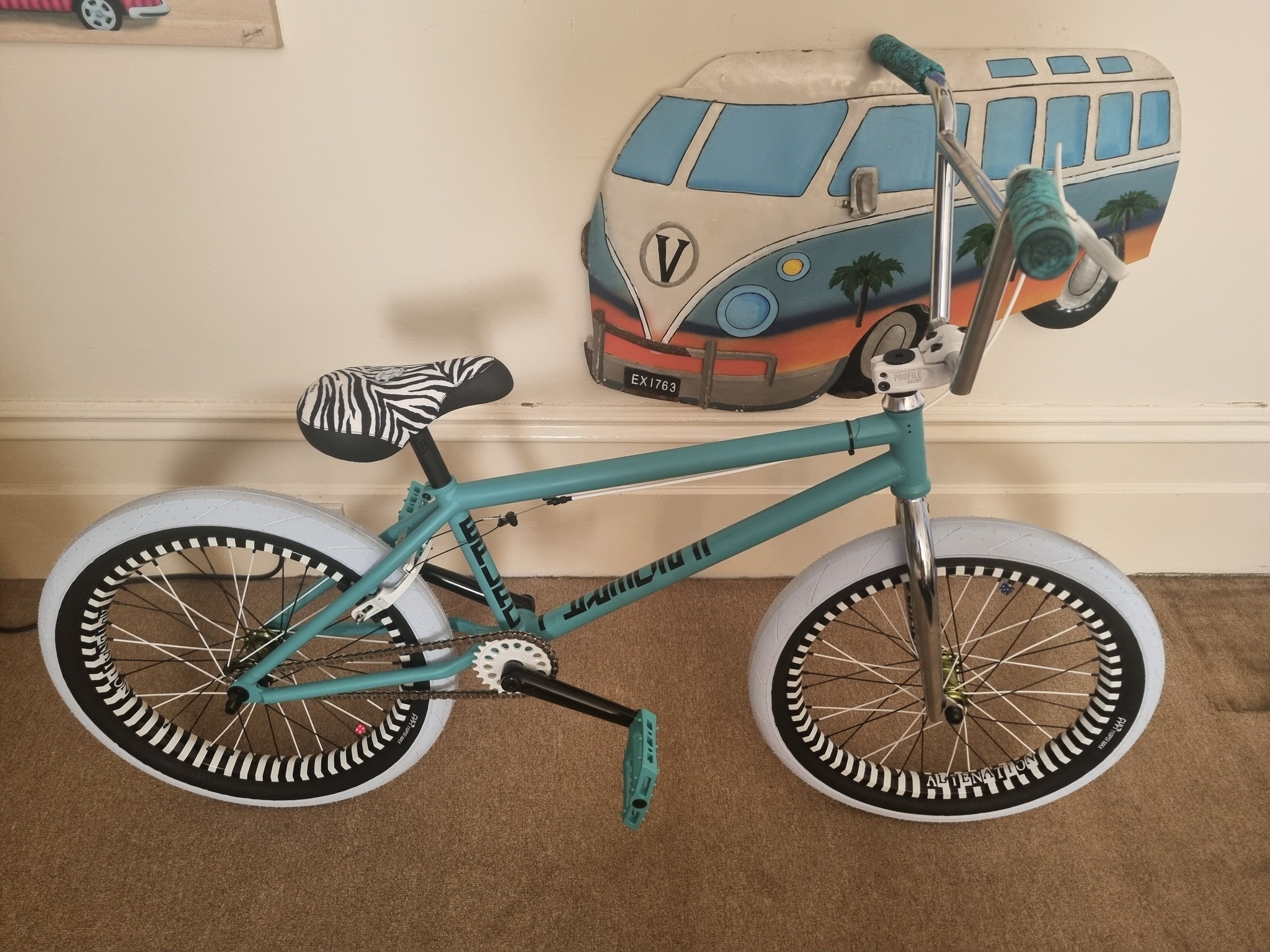 Custom Federal Bruno Bmx Parts are Federal V2 4pc drop bars 