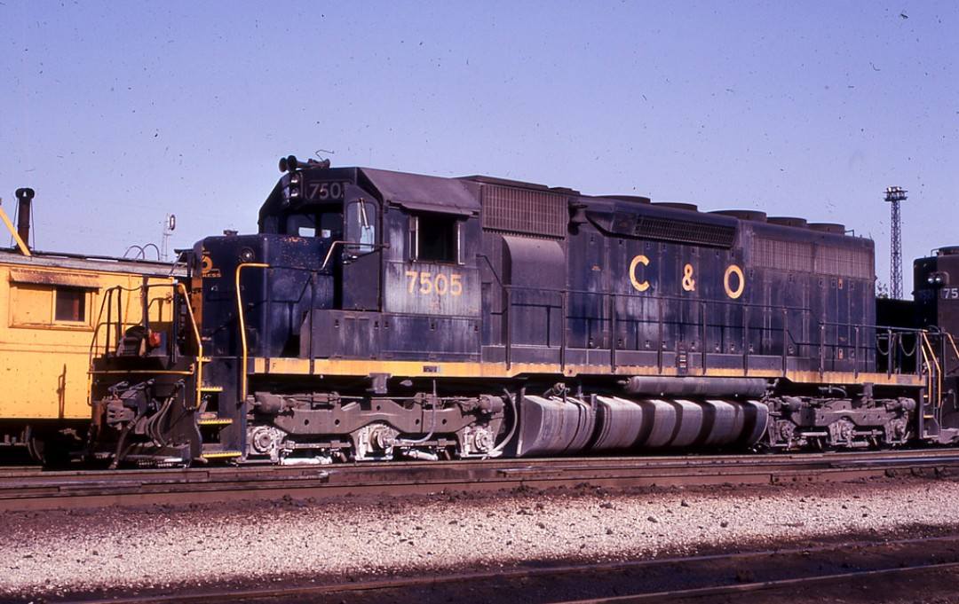 CSX GP40 6846 was ex C&O 4091 Cumberland MD 5/92