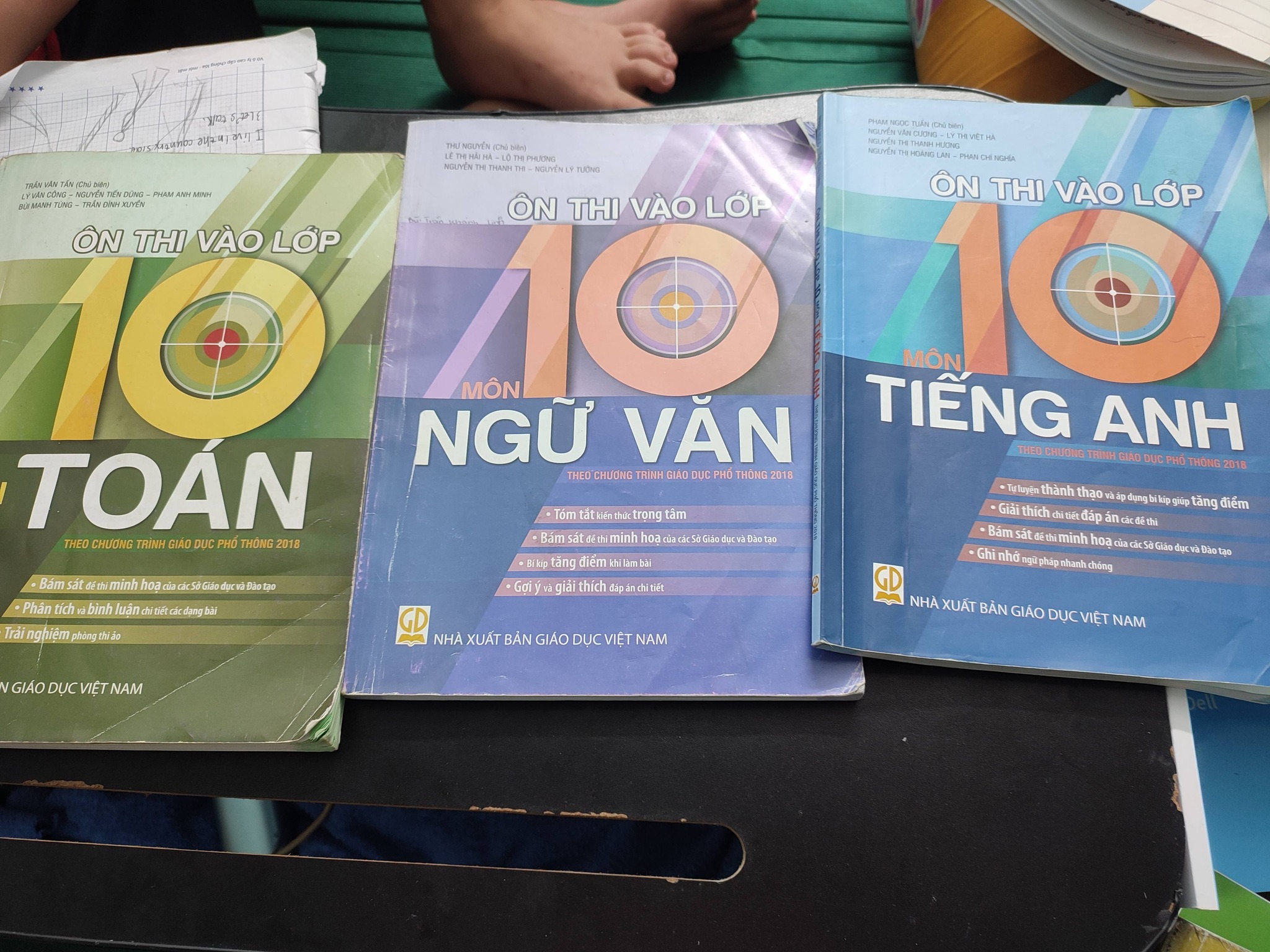 Pass sách toán, văn kèm tiếng anh, giá thương lượng