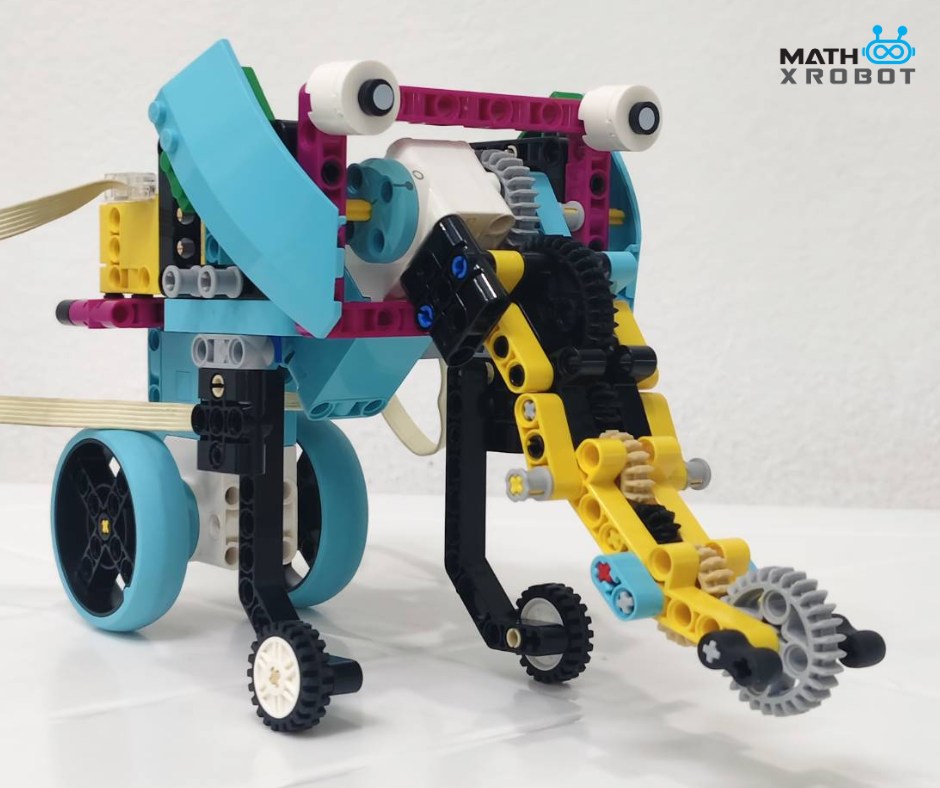 MATH - หุ่นยนต์ Lirili Larila from Lego Spike prime ขวัญใจเด็กๆ เป็น ...