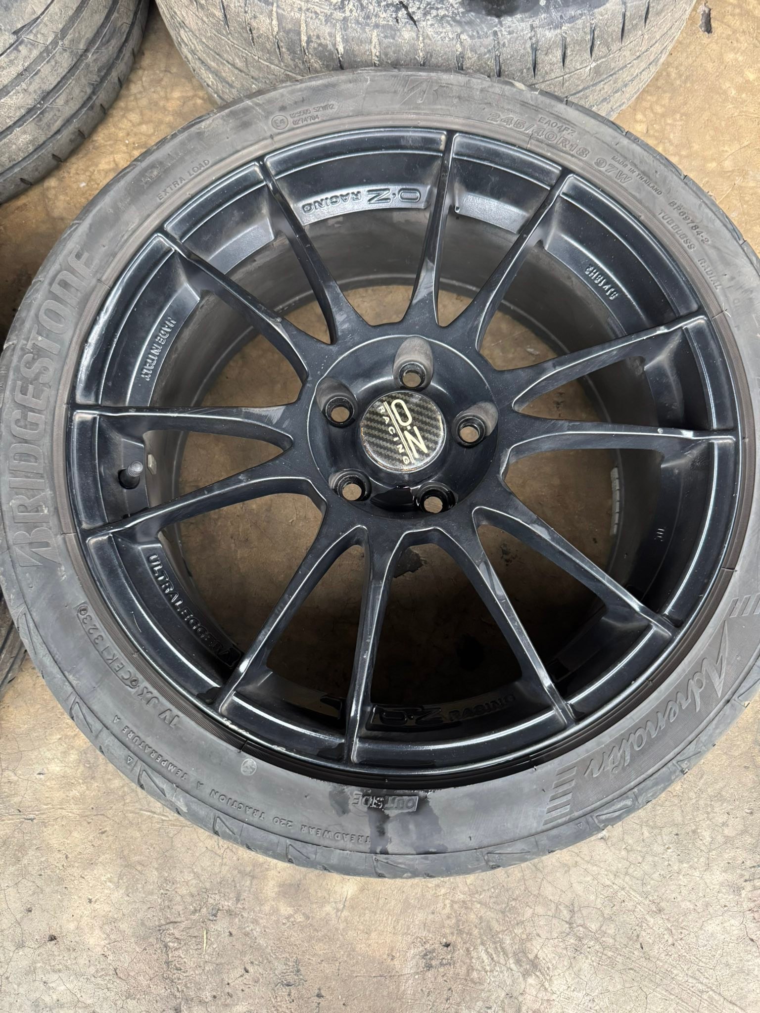 ???? Oz Racing Ultraleggera 18 Inch 5x114.3 Sport Rims with 