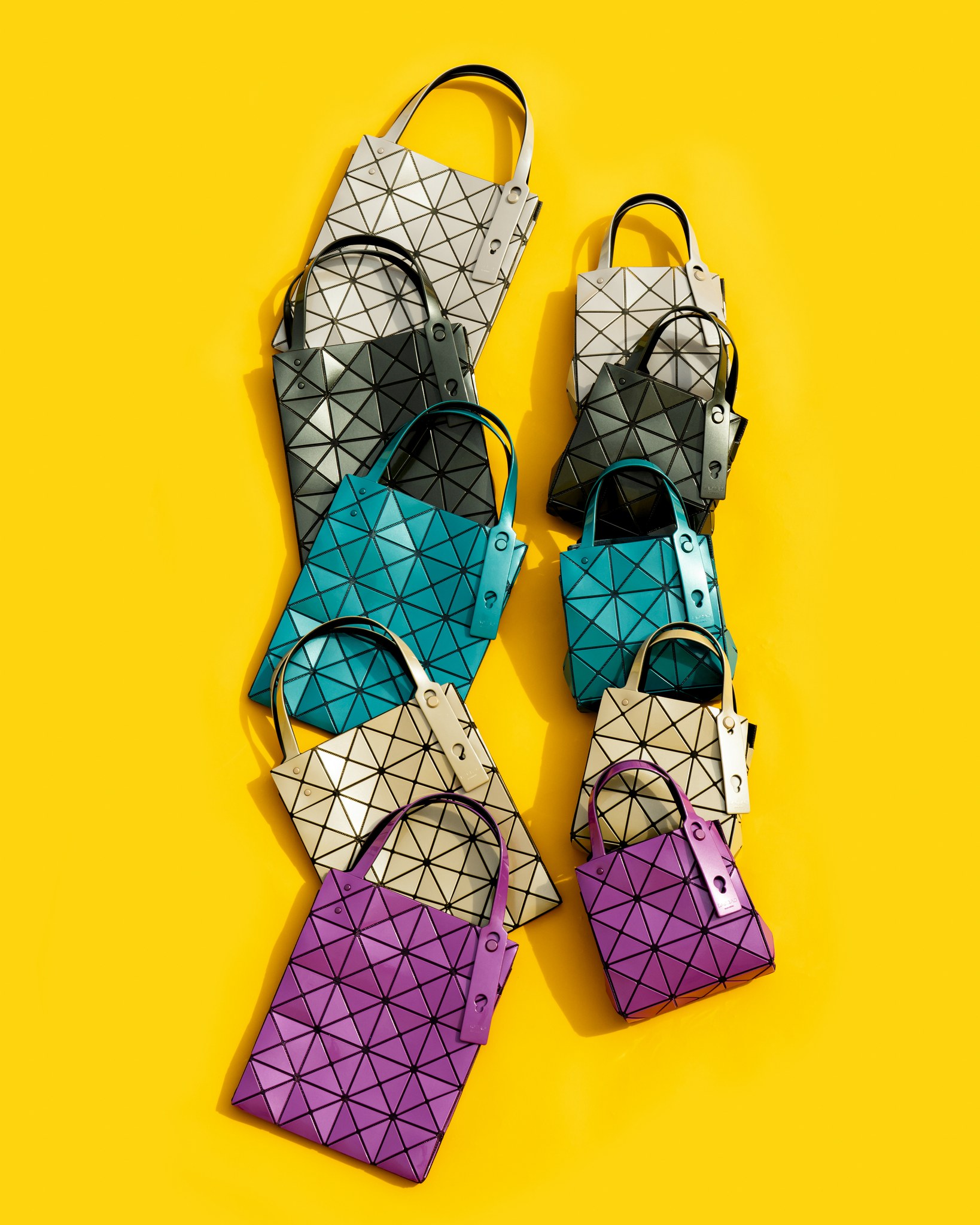Your favorite bag is back with 5 new colors! BAO BAO ISSEY MIYAKE 
