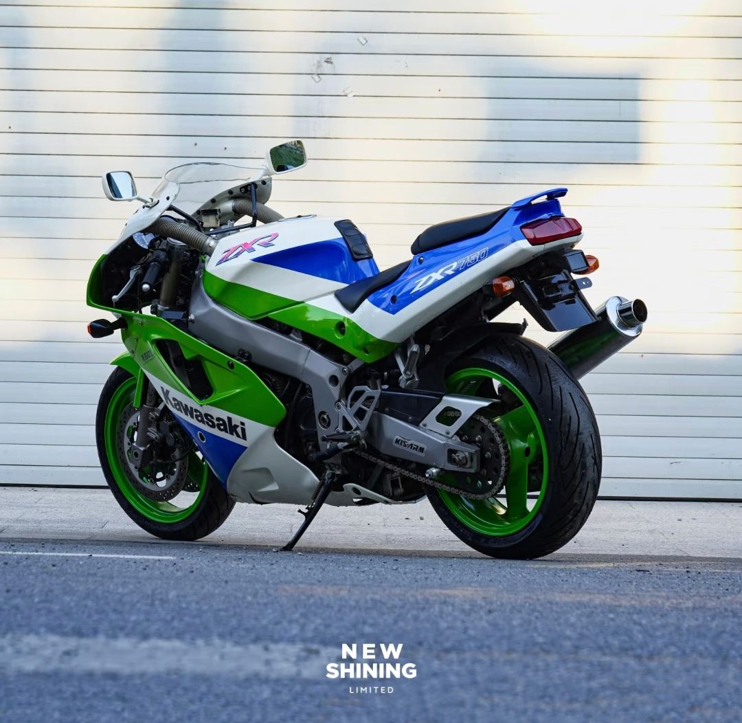 KAWASAKI ZX12R #Kawasaki