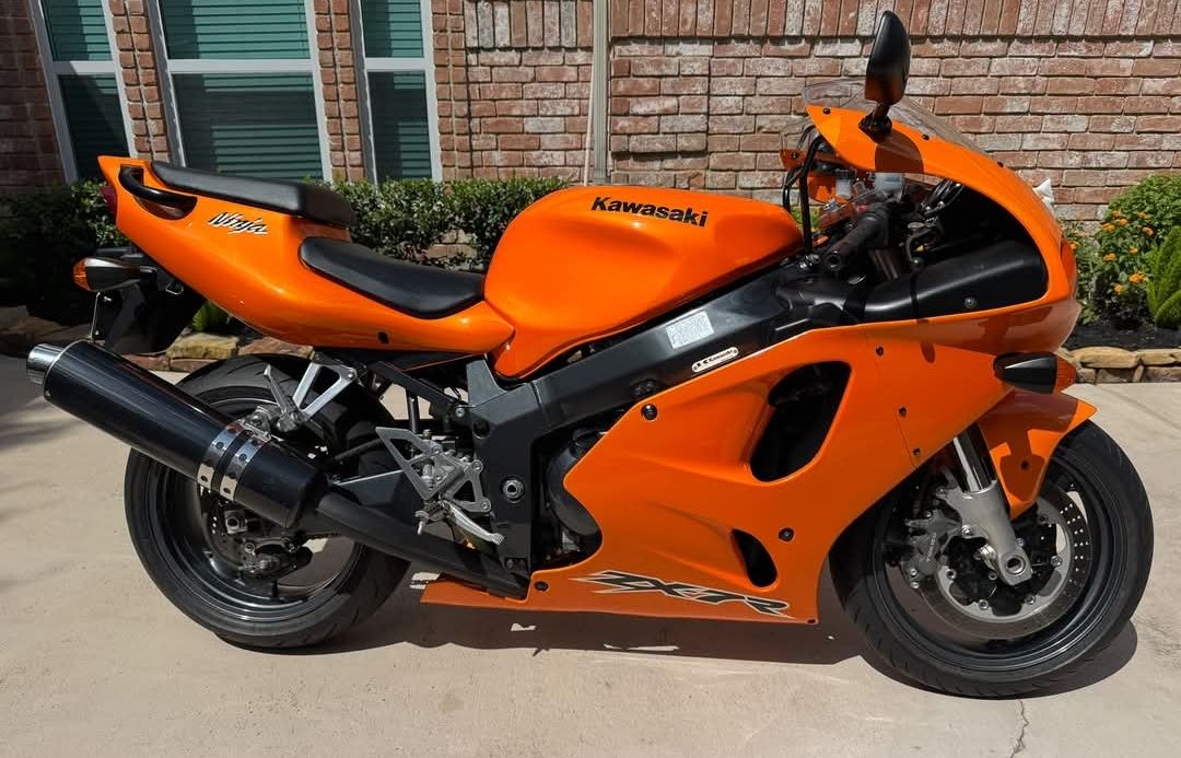 Kawasaki Ninja ZX-7R M-Model: Rare Homologation Superbike