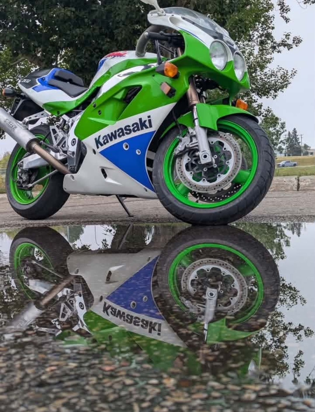 Tony - The 1992 Kawasaki Ninja ZX-7R (K2) is the second-year