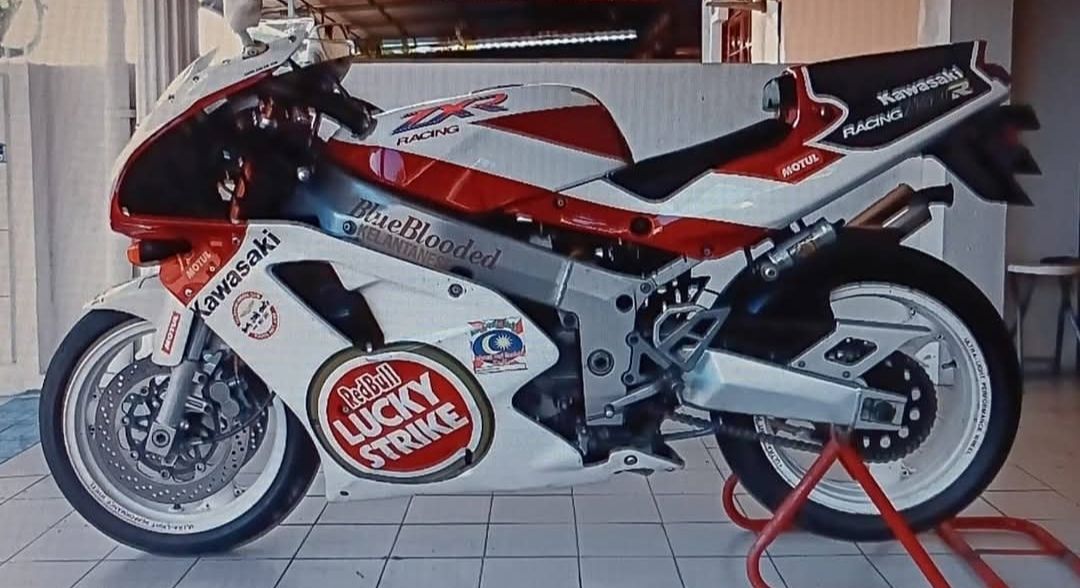 1991 Kawasaki ZXR750R K1 Homologation Racer Specs