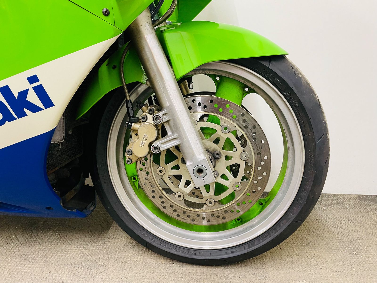パイレックス 1989 Kawasaki ZXR750 H1 Stinger Braking System Explained