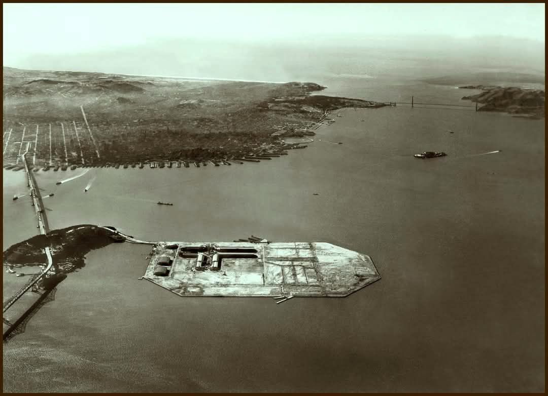 Treasure Island - artificial island created for 1939–40 exposition photo 2